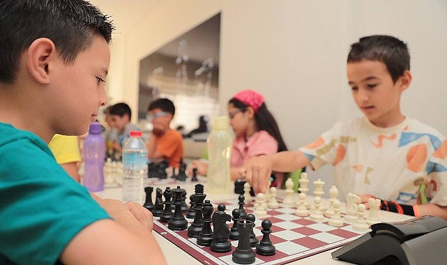 Aliağa Belediyesi Yaz Dönemi Satranç Kurs Kayıtları Başlıyor