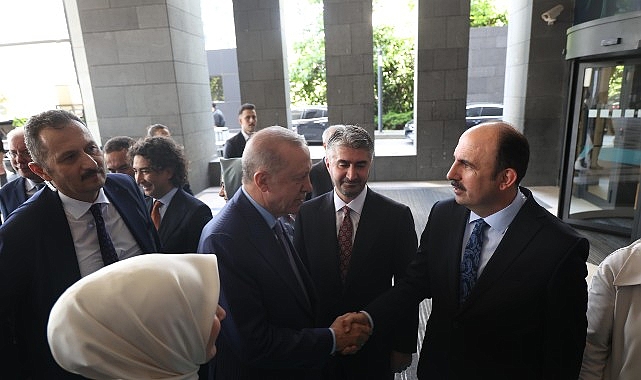 Başkan Altay Uluslararası Aile Forumu’nda Büyükşehir’in Aile Odaklı Çalışmalarını Anlattı