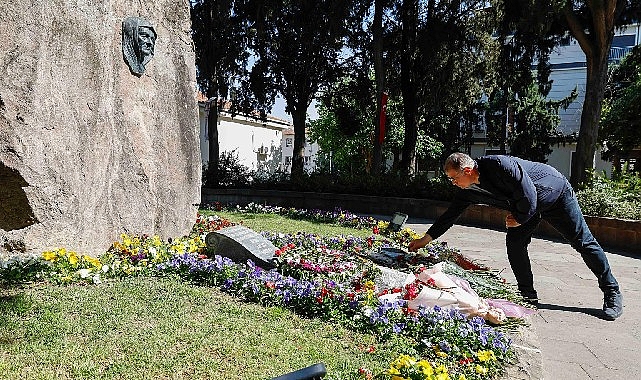 Başkan Tugay Zübeyde Hanım’ın anıt mezarını ziyaret etti