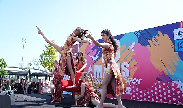 Kadıköy’de 19 Mayıs Atatürk’ü Anma, Gençlik ve Spor Bayramı coşkuyla kutlandı.