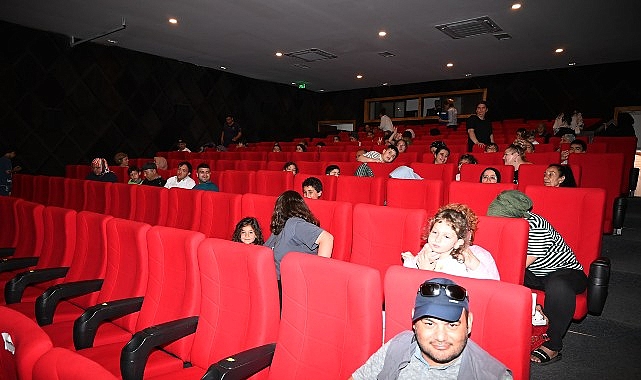 Kemer Belediyesi’nden Engelliler Haftası’na Özel Sinema Etkinliği