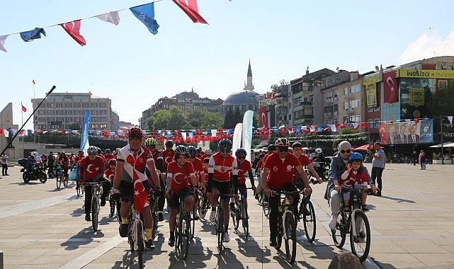 Pedallar 19 Mayıs ruhu ile çevrildi