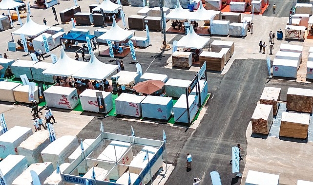 Afyonkarahisar Blok Fuarı Maya Tuttu