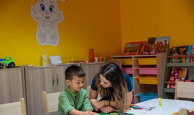 Annelere kolaylık, çocuklara oyun