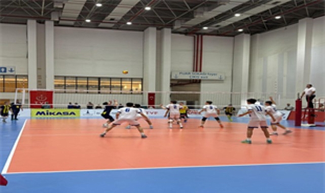 Festival Voleybol heyecanı Fuar İzmir’de sürüyor