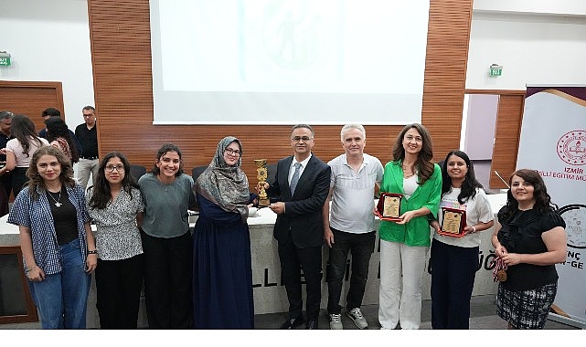 “İzmir Girişimcilik ve İnovasyon Projesi Ödül ve Sertifika Töreni” Genç Girişimcilerin Coşkusuyla Gerçekleştirildi