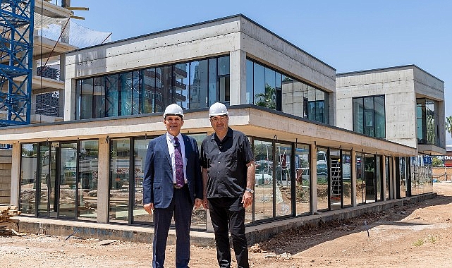 Yenişehir Belediyesi Mersin’e kent kütüphanesi ve oyuncak müzesi kazandırıyor