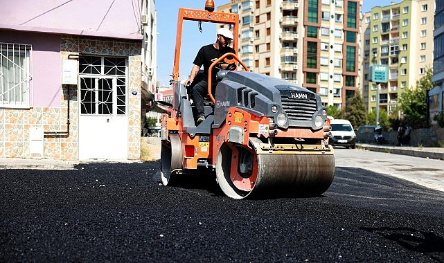 Bayraklı’da asfaltlama seferberliği – 24 mahallede çalışmalar başladı