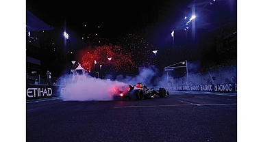 Cruise seyahatinde Formula 1 heyecanı!