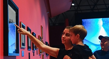 Refik Anadol sergileri yoğun ilgi üzerine 21 Aralık’a kadar uzatıldı