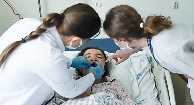 DEÜ’den Yarık Dudak ve Damak Hastalarına İleri Teknolojiyle Ücretsiz Hizmet