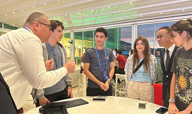 İl Millî Eğitim Müdürü Dr. Ömer Yahşi, ETKİM Genç Tekno Girişim Kampı’nı Ziyaret Etti
